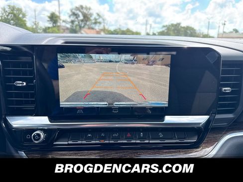 New 2026 GMC Sierra 1500 Elevation w/ Preferred Package AWD/4WD image 6