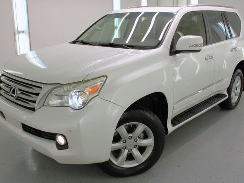 Used 2011 Lexus GX 460 Premium AWD/4WD image 2