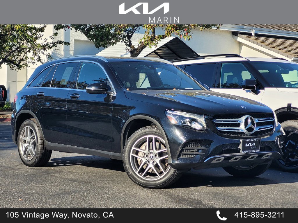 Used 2018 Mercedes-Benz GLC 300 4MATIC image 1