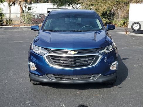 Used 2021 Chevrolet Equinox LT image 2