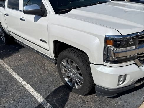 Used 2017 Chevrolet Silverado 1500 High Country AWD/4WD image 3