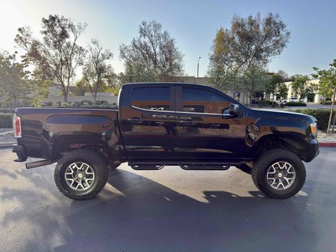 Used 2018 GMC Canyon All Terrain w/ All Terrain X Package AWD/4WD image 7