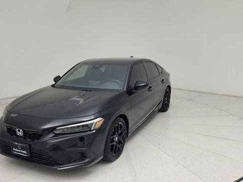 Used 2024 Honda Civic Sport image 1
