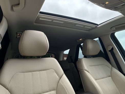 Used 2018 Mercedes-Benz GLE 350 4MATIC image 20