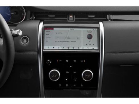 Used 2020 Land Rover Discovery Sport AWD/4WD image 10