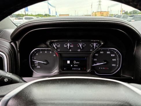 Used 2021 GMC Sierra 1500 SLT w/ SLT Convenience Package AWD/4WD image 18