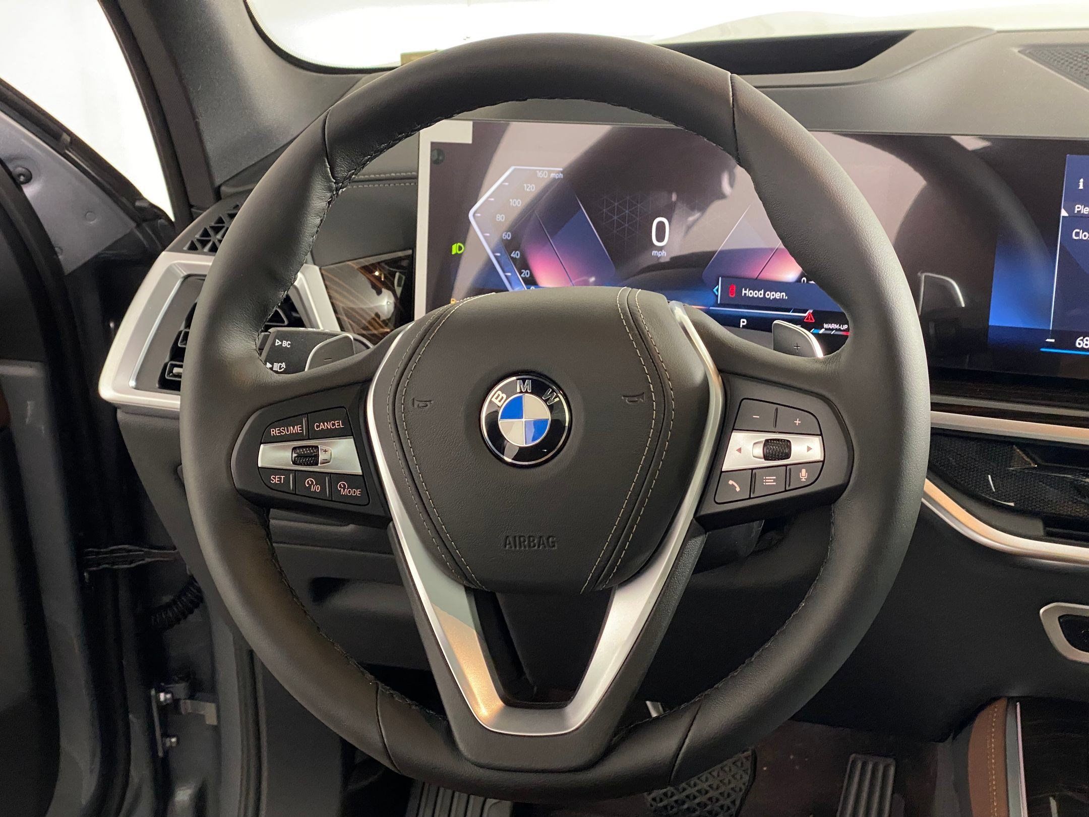 Used 2026 BMW X5 xDrive40i w/ Premium Package AWD/4WD image 11