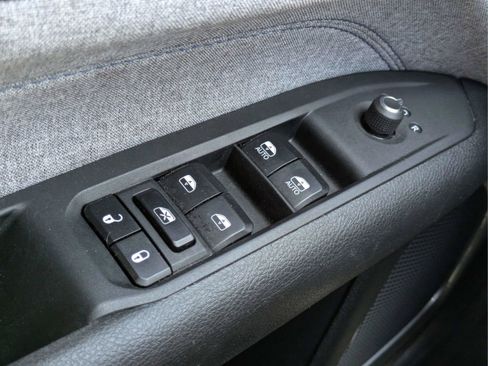 Used 2023 Jeep Compass Sport AWD/4WD image 21