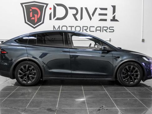 Used 2024 Tesla Model X AWD/4WD image 7