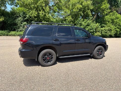 Used 2022 Toyota Sequoia TRD Pro AWD/4WD image 19
