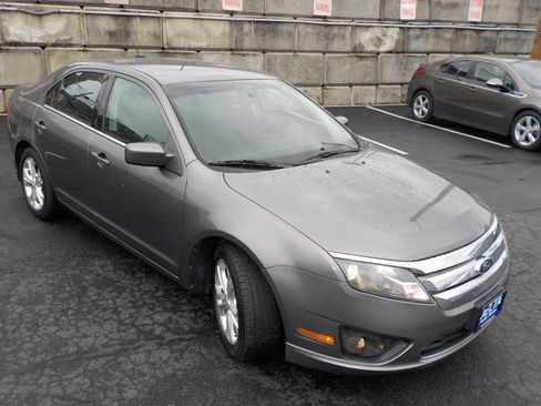 Used 2012 Ford Fusion SE FWD image 5