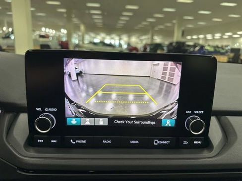 Used 2025 Honda Accord SE image 14