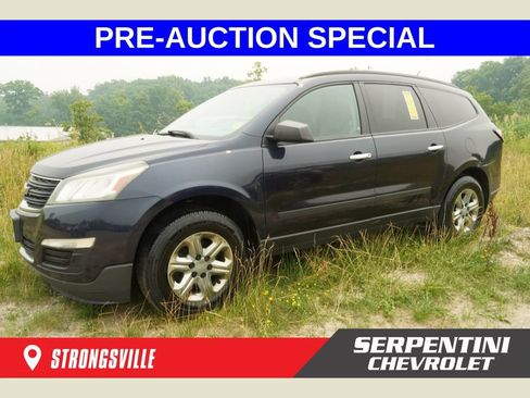 Used 2015 Chevrolet Traverse LS AWD/4WD image 1