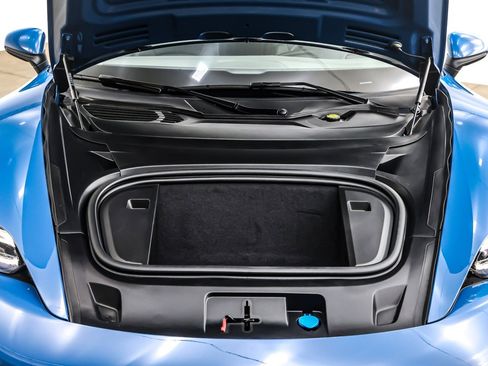 Used 2023 Porsche Taycan image 12