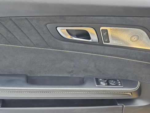 Used 2017 Mercedes-Benz AMG GT Coupe image 12