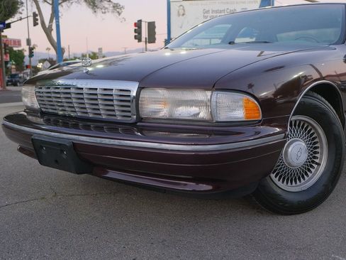 Used 1996 Chevrolet Caprice SS image 8