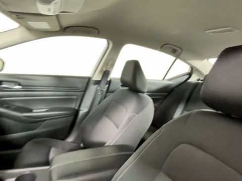 Used 2021 Nissan Altima 2.5 S FWD image 24