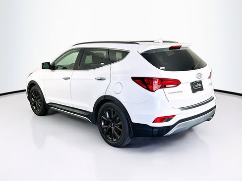 Used 2018 Hyundai Santa Fe Sport image 5