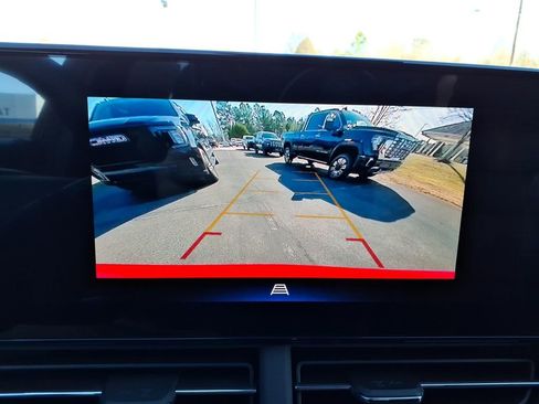 New 2026 Chevrolet Trax RS w/ Sunroof Package image 12