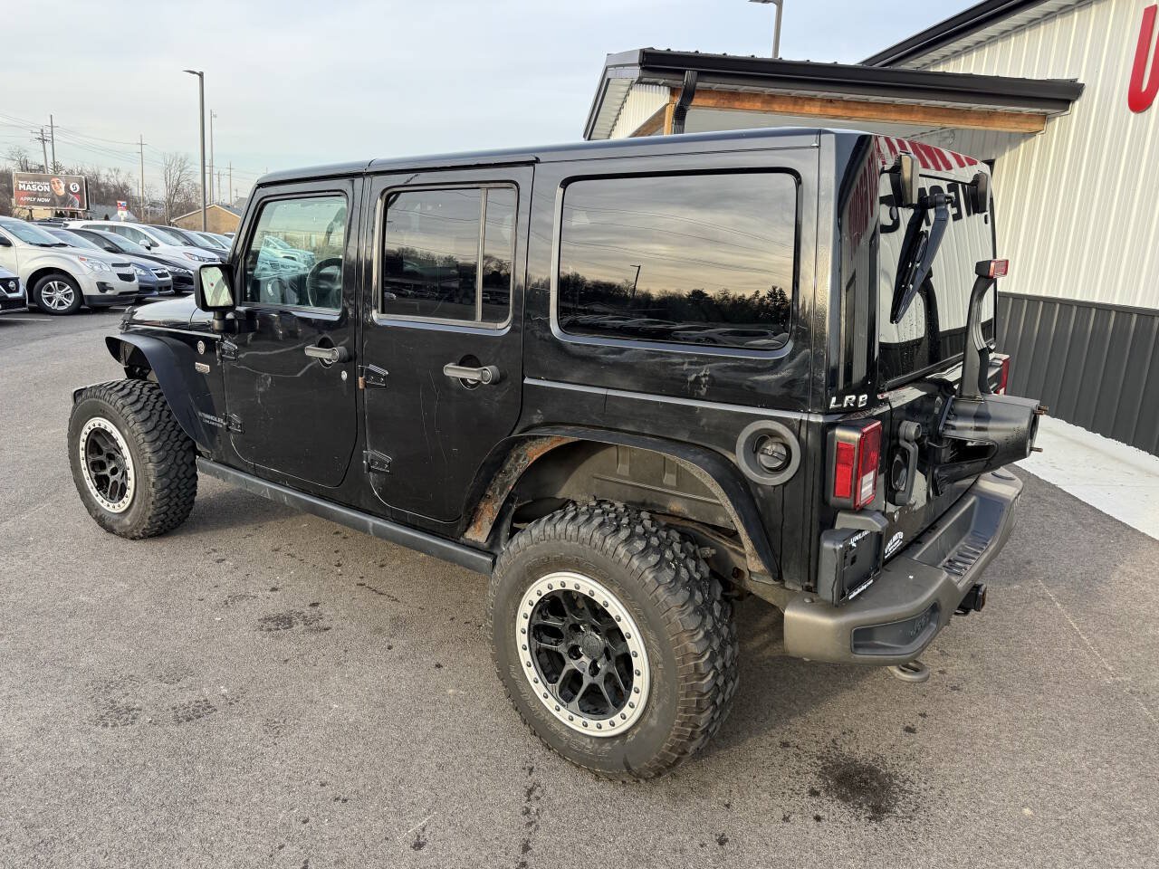 Used 2016 Jeep Wrangler Unlimited Sahara AWD/4WD image 10