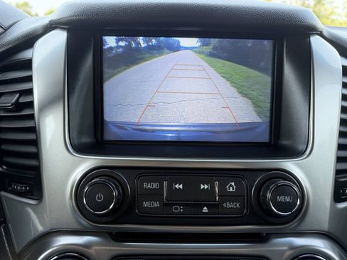 Used 2020 Chevrolet Tahoe LS AWD/4WD image 13