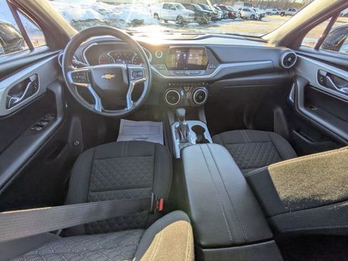 Used 2022 Chevrolet Blazer LT image 31