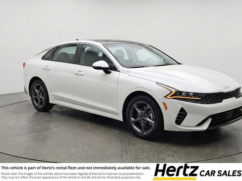 Used 2025 Kia K4 LXS image 1