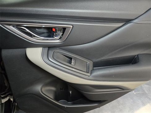 Used 2022 Subaru Forester Limited w/ Popular Package #3 image 23