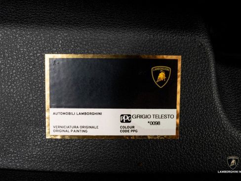 Used 2023 Lamborghini Urus S image 8