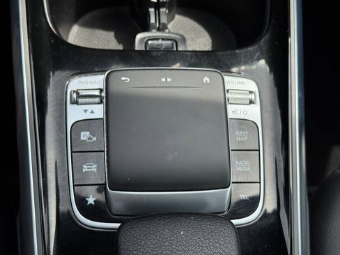 Used 2020 Mercedes-Benz GLB 250 4MATIC image 67