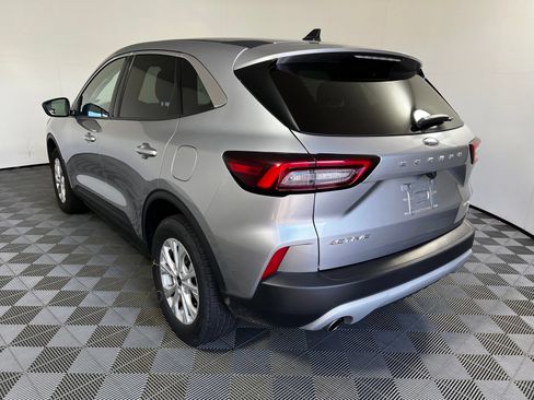 Used 2024 Ford Escape Active AWD/4WD image 7