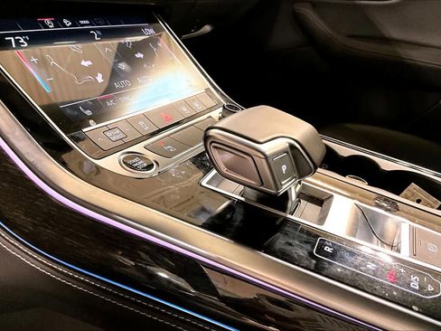 Used 2025 Audi Q7 3.0T Premium Plus AWD/4WD image 15