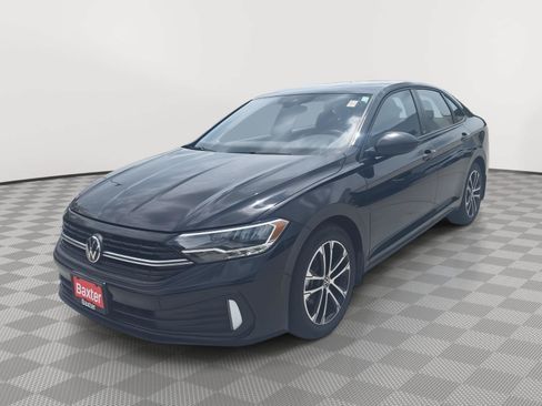 Used 2023 Volkswagen Jetta Sport FWD image 3