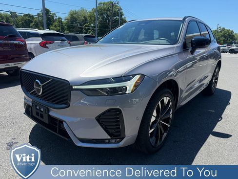 Certified 2026 Volvo XC60 B5 Plus w/ Protection Package Premier AWD/4WD image 4