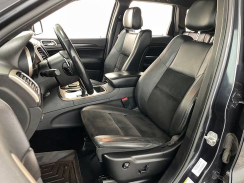 Used 2014 Jeep Grand Cherokee Altitude AWD/4WD image 21