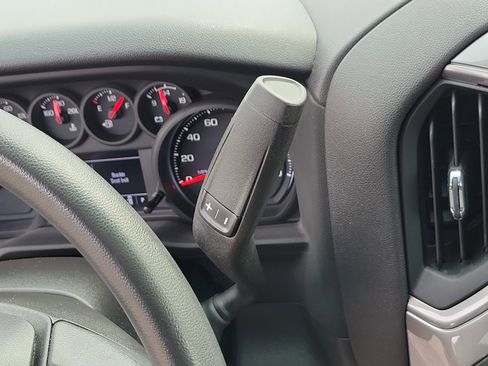 Used 2024 Chevrolet Silverado 1500 Custom Trail Boss image 27