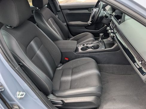 Used 2023 Honda Civic Sport image 7