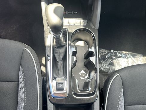 New 2025 Chevrolet TrailBlazer LT w/ Convenience Package image 16