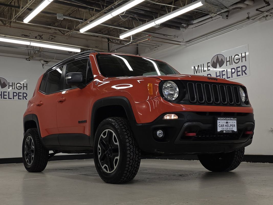 Used 2016 Jeep Renegade Trailhawk AWD/4WD image 5