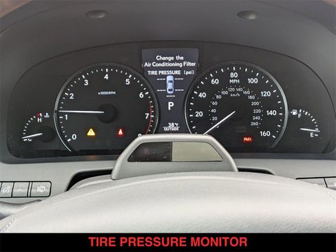 Used 2013 Lexus LS 460 L image 22