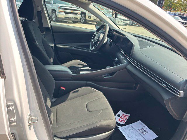 Used 2024 Hyundai Elantra SEL FWD image 51