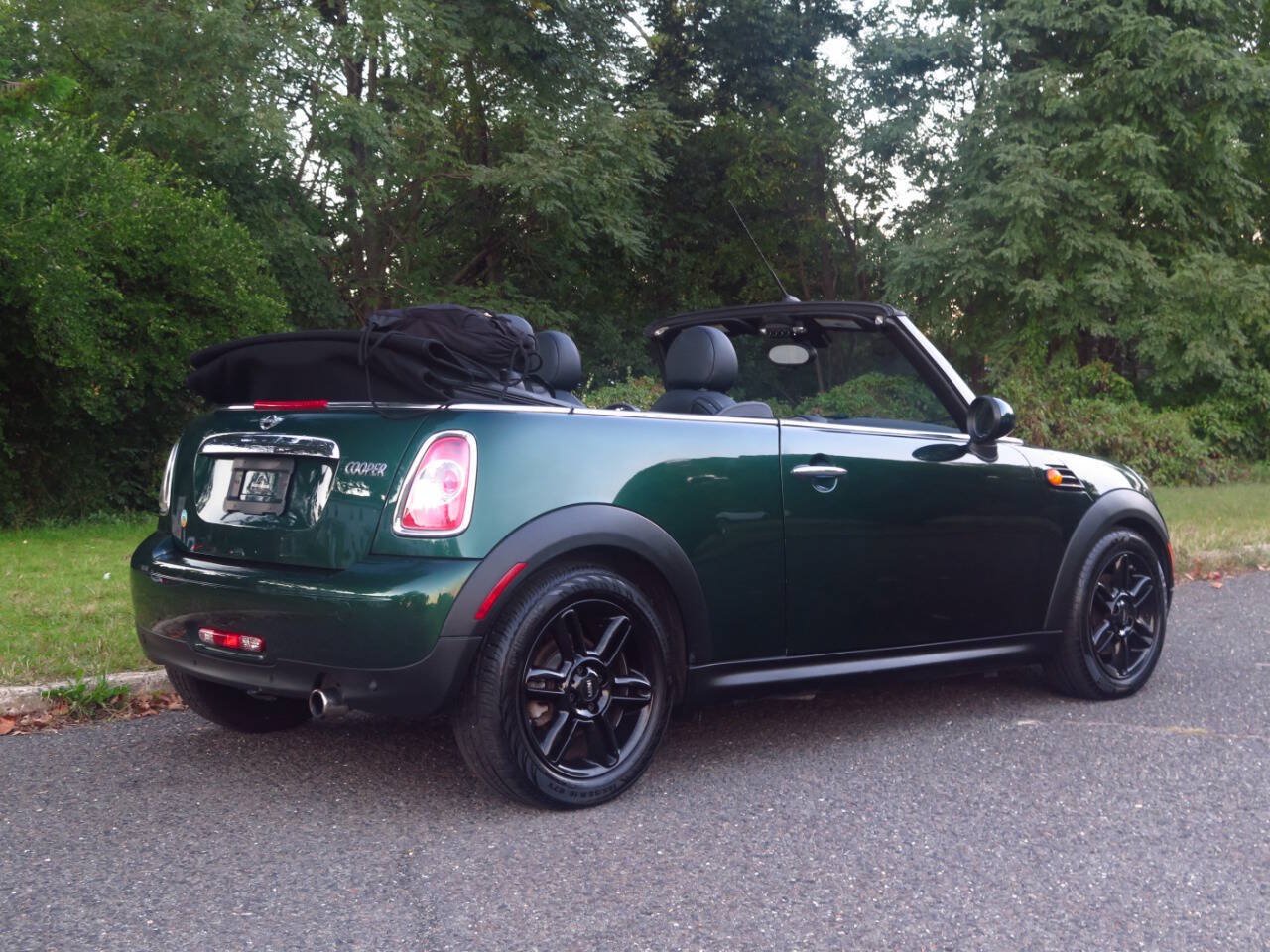 Used 2015 MINI Cooper Convertible FWD image 24