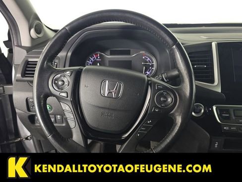 Used 2017 Honda Ridgeline RTL-E image 13