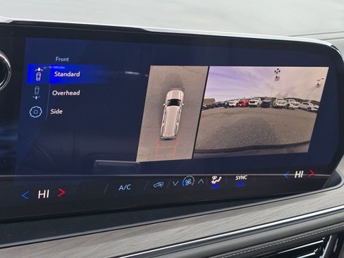 New 2026 Chevrolet Suburban LS image 10