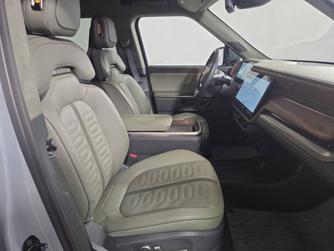 Used 2024 Rivian R1S Adventure image 24