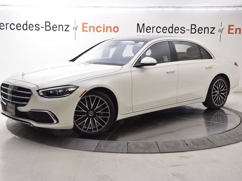 Certified 2022 Mercedes-Benz S 580 4MATIC Sedan image 2