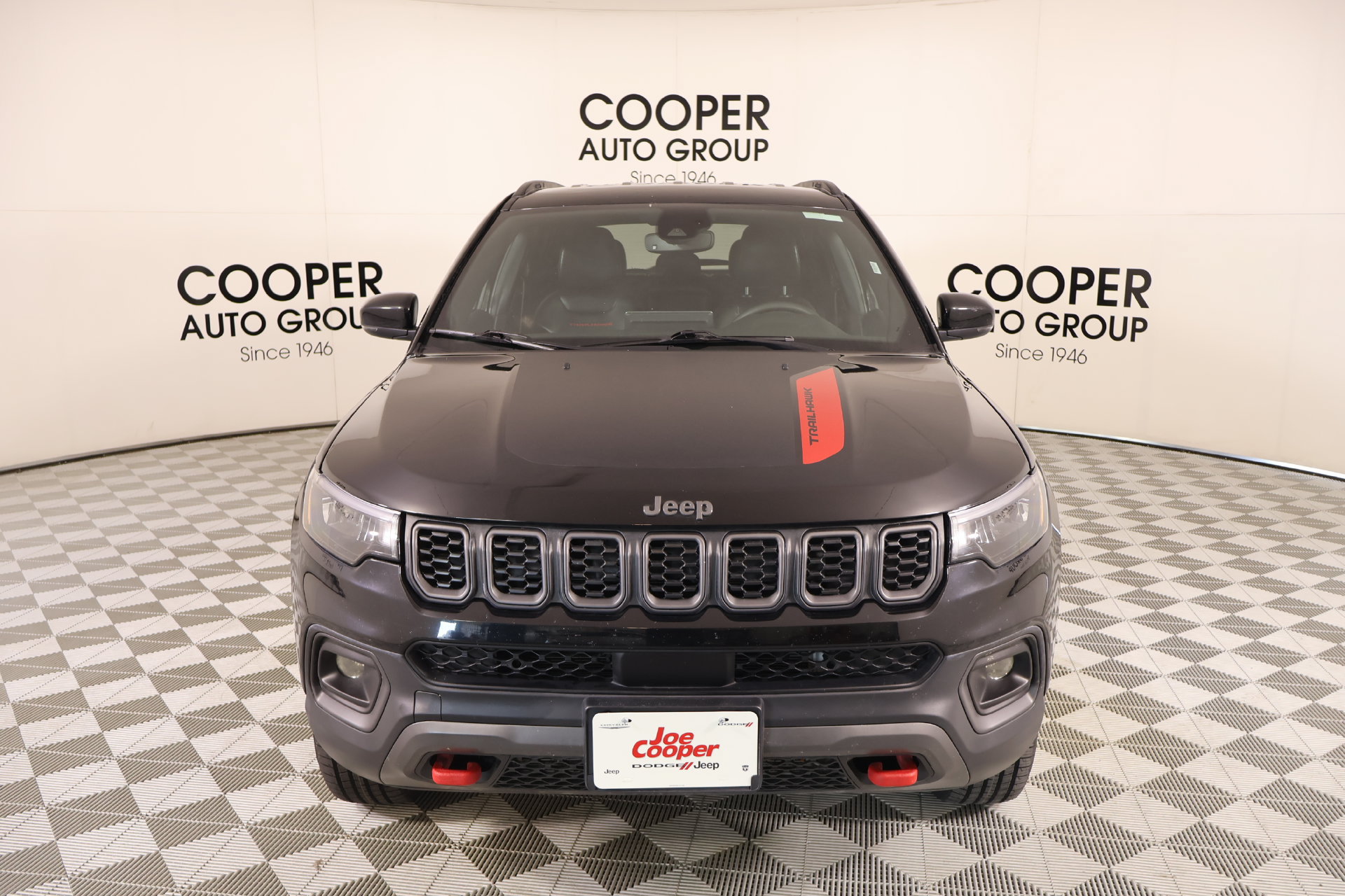 Used 2025 Jeep Compass Trailhawk AWD/4WD image 8