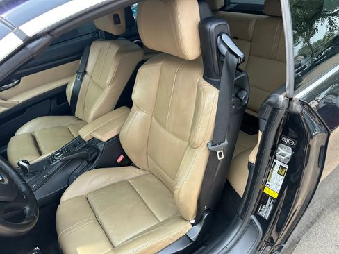 Used 2013 BMW M3 Convertible RWD image 13