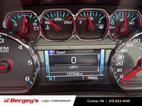 Certified 2019 Chevrolet Suburban LT w/ RST Edition image 26