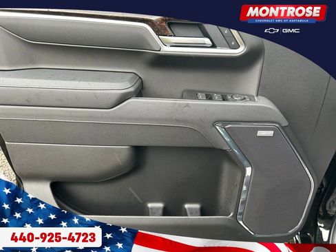 New 2026 GMC Sierra 1500 Elevation w/ Elevation Premium Package image 9